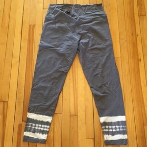 Grey Aerie tie dye leggings